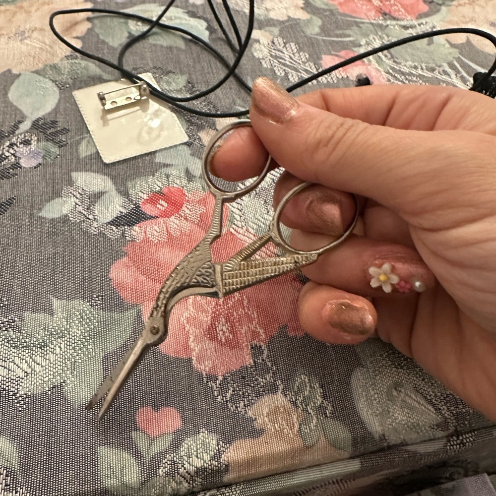 Revlon Silver Bird Scissors